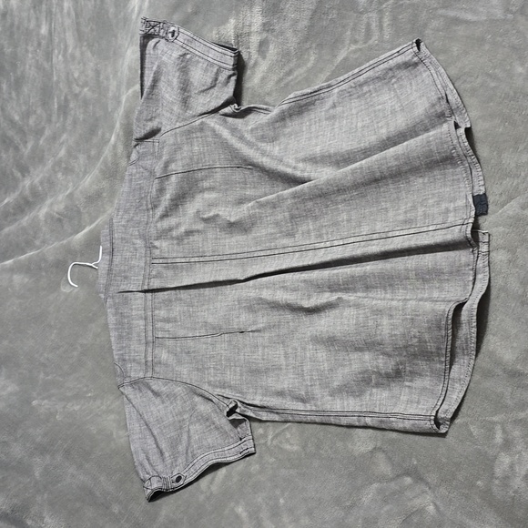 BKE slim fit button up size XL...ONLY WORE TWICE - Picture 4 of 4